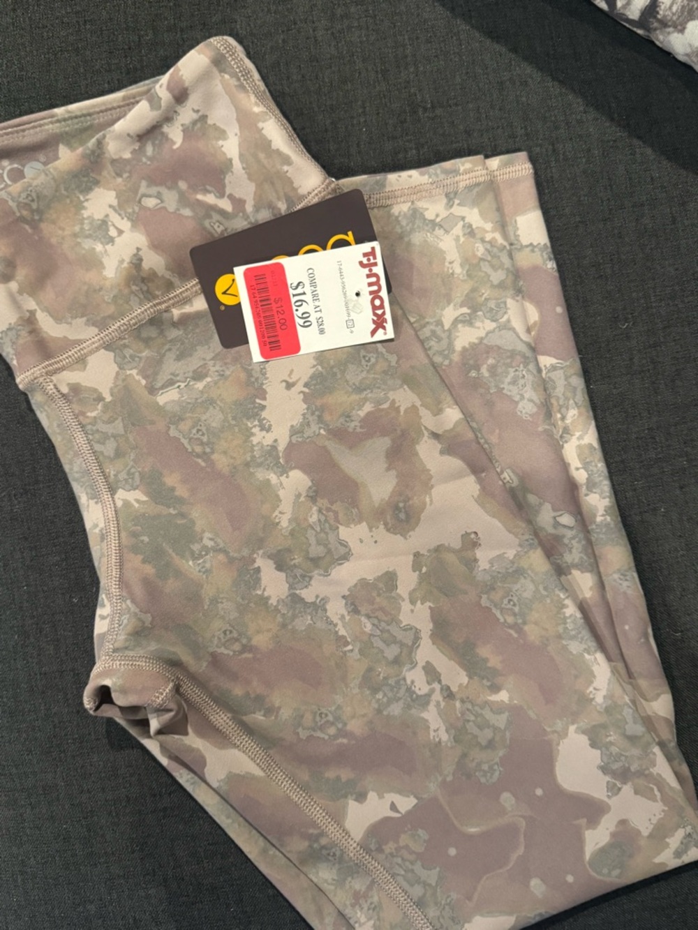 Ecco Neutral Camo High-Waist Leggings